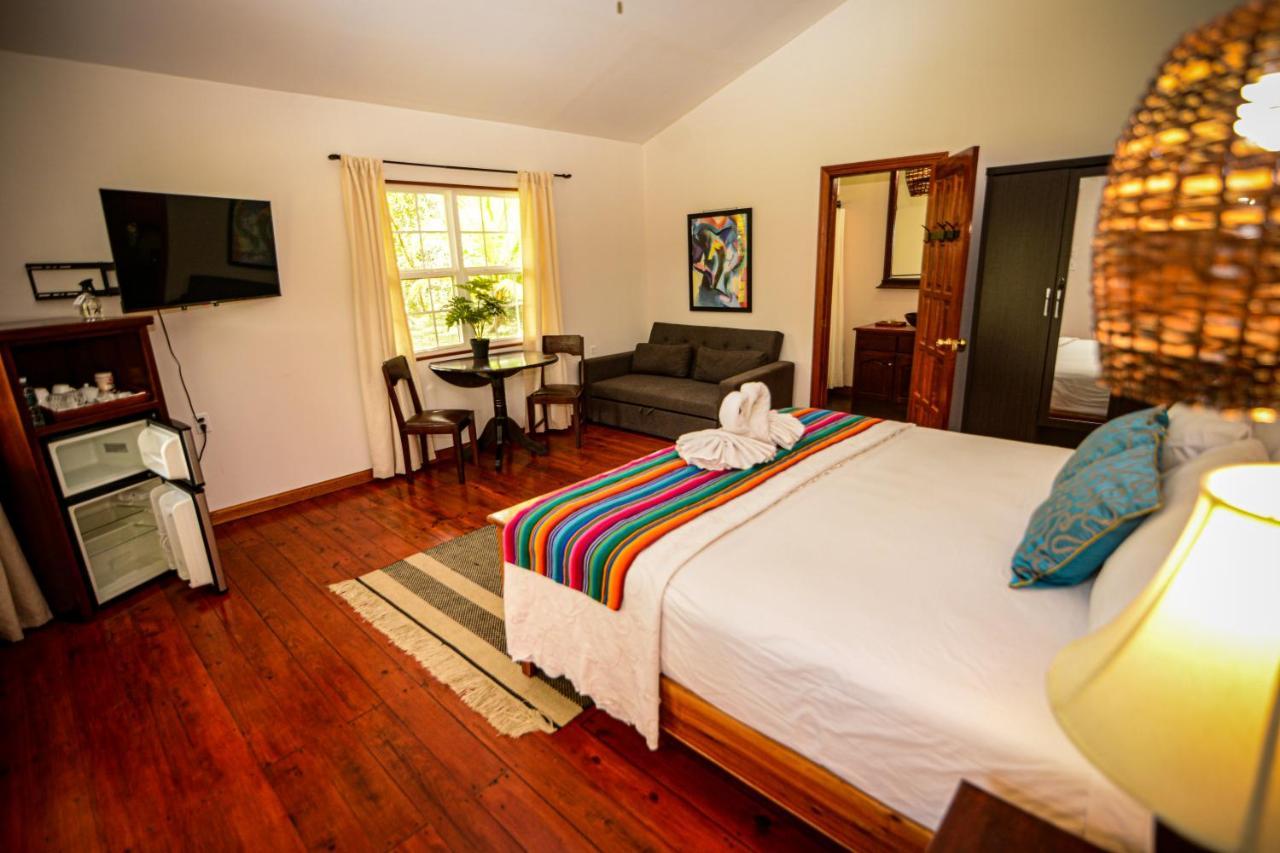Kikiwitz Resort Belmopan Exterior photo